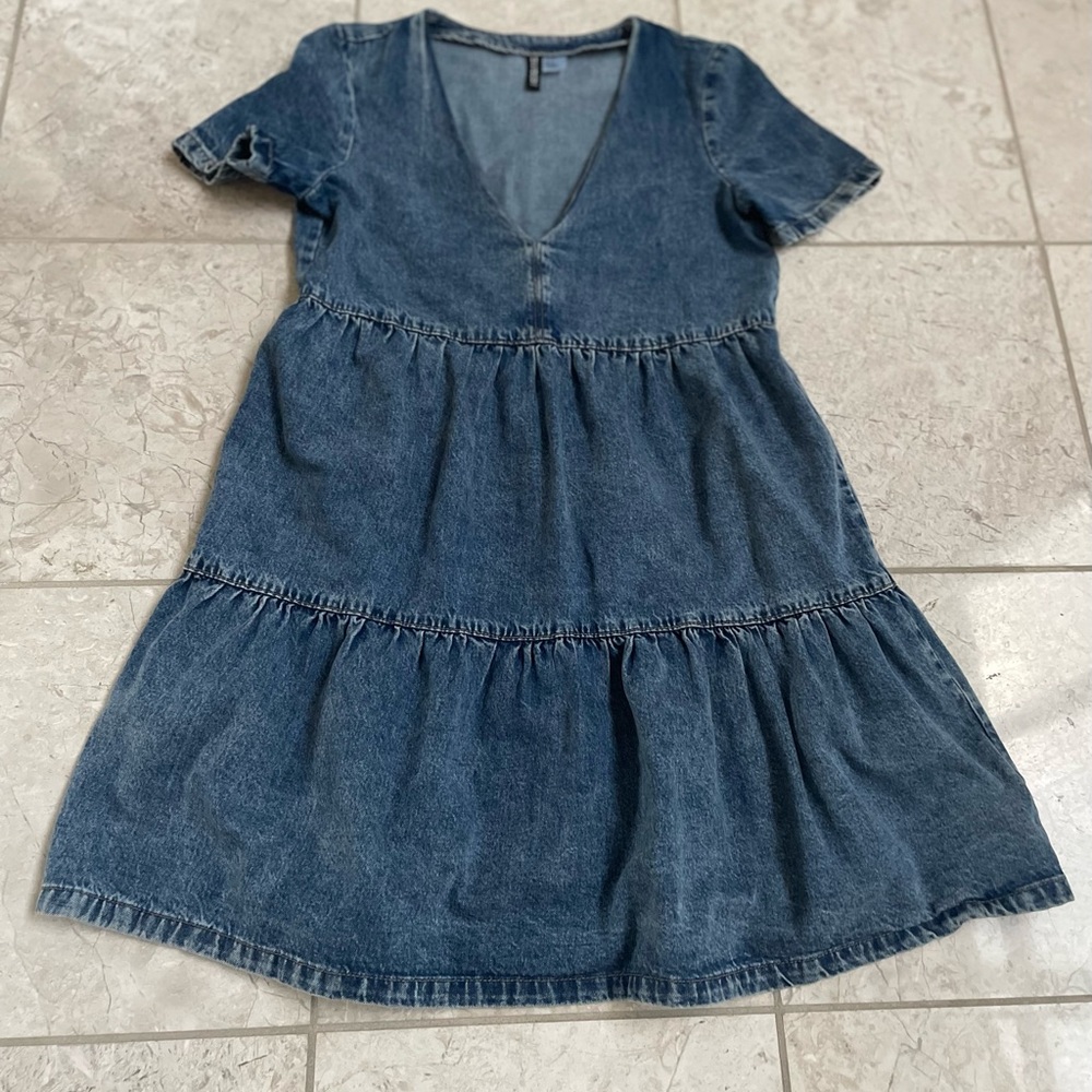 H&M - DIVIDED brand denim tiered doll dress, size XS but runs large and roomy